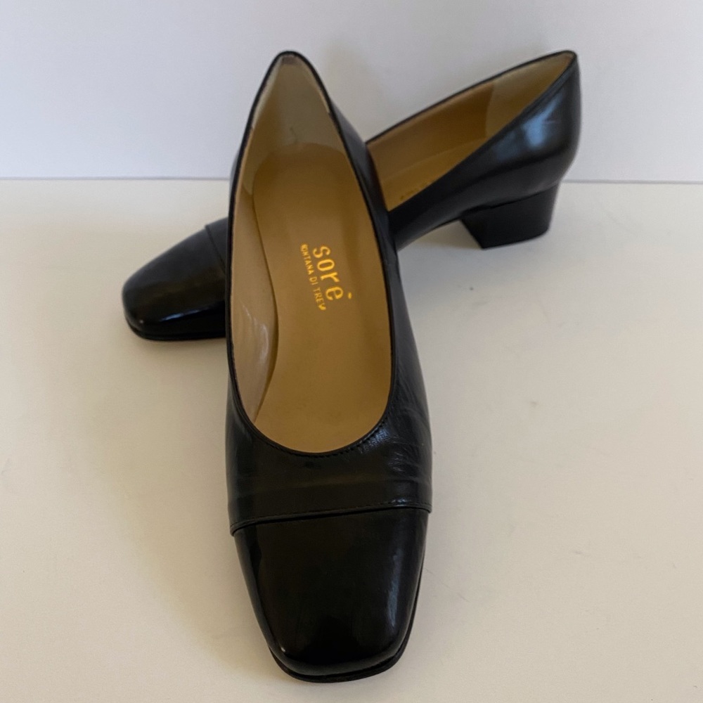 🆕 Italian Sore Black Leather Pumps - 40EU NEW